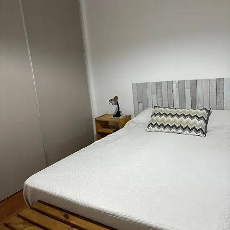 Vicente Lopez 1463 - Dpto Para 4 - Apartment